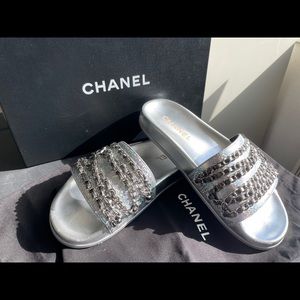 Chanel tropiconic silver slides